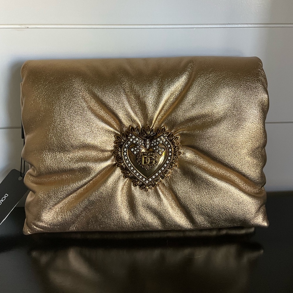 Dolce & Gabbana Devotion Crossbody Bag In Metallic Leather Gold